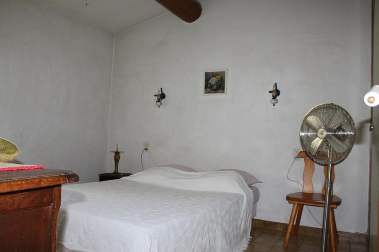 Le Mas De Lucien Entre Arles, Nimes, Avignon. Beaucaire  Εξωτερικό φωτογραφία